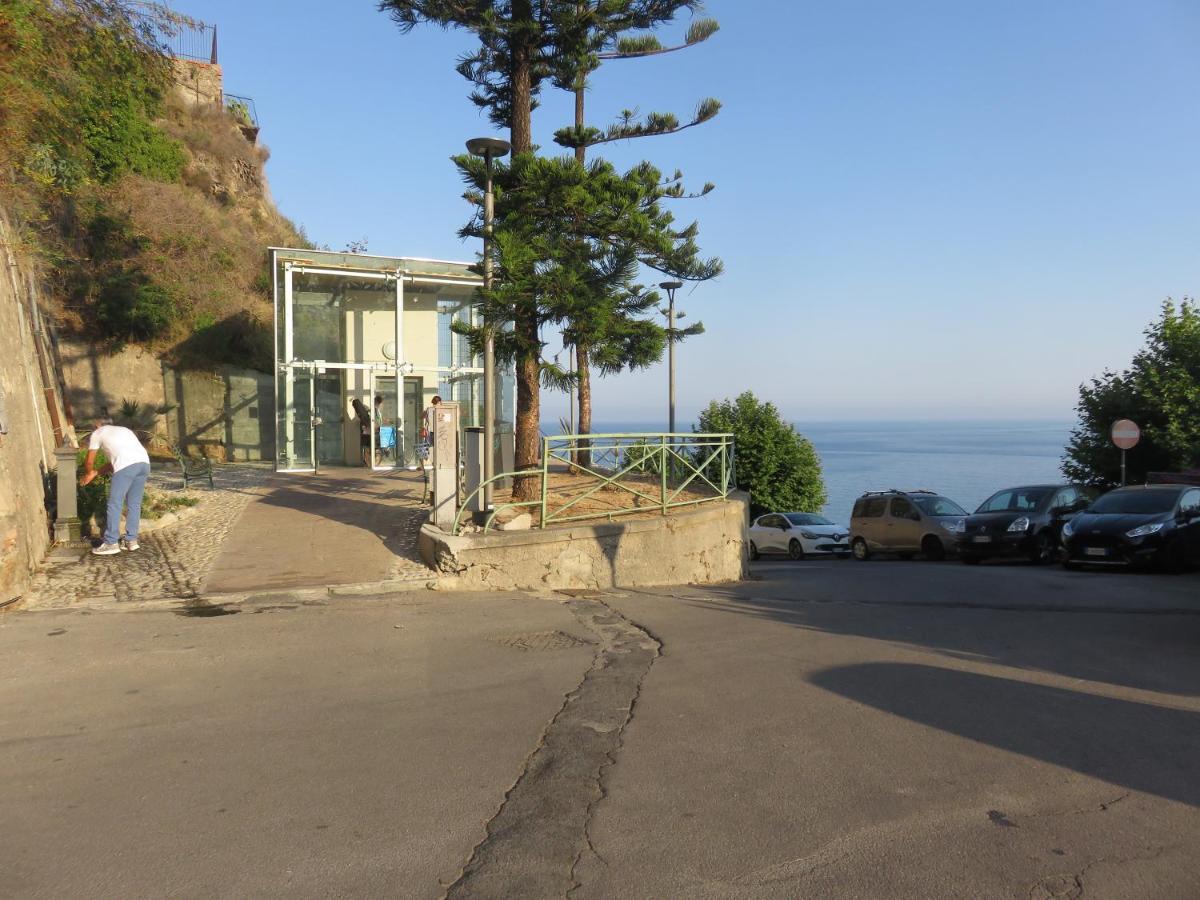 Amaita Apartment Ventimiglia Exterior foto