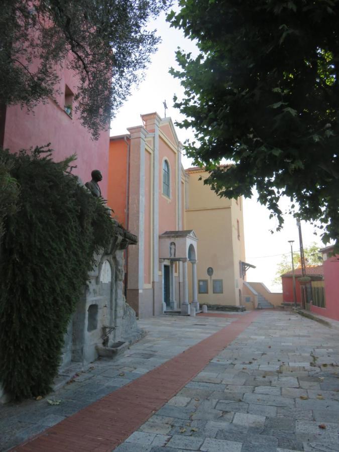 Amaita Apartment Ventimiglia Exterior foto