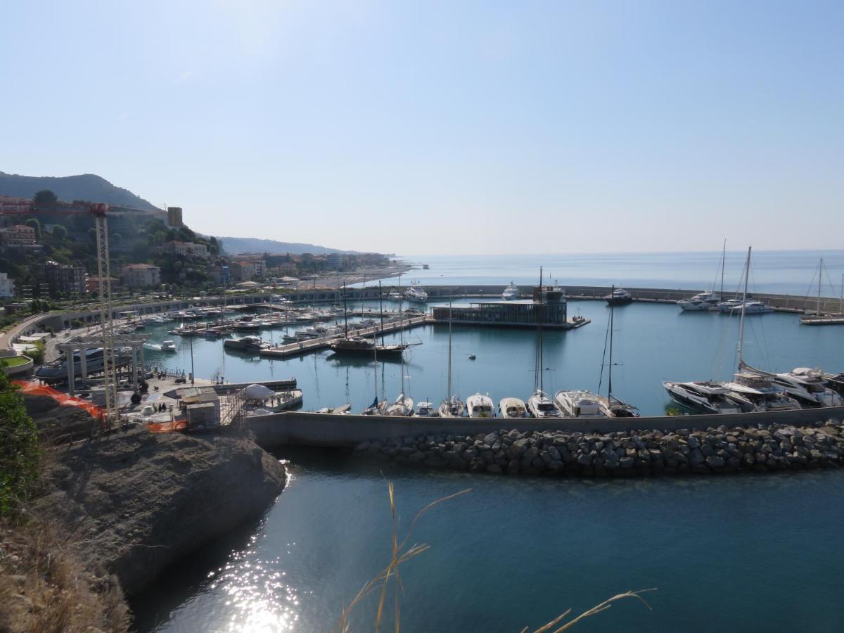 Amaita Apartment Ventimiglia Exterior foto